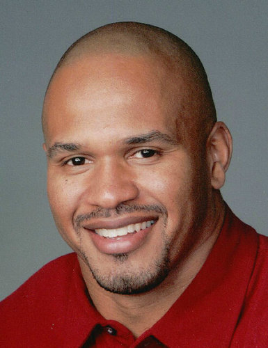 Sports Performance Coach Reggie Givens 

NFL, CFL & PSU Football Alumni
YOUTH & MOBILE FITNESS SPECIALIST 

IG:BLITZ58FITNESS