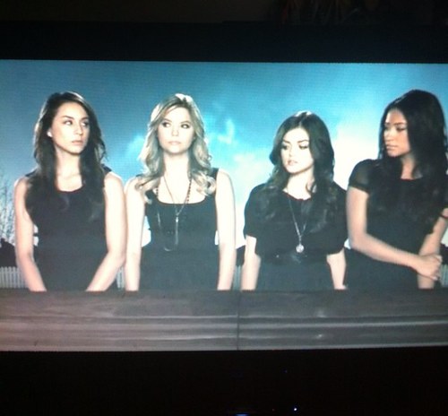 LOVE SO MUCH PRETTY LITTLE LIARS. 
LET IT BE.