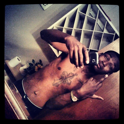Fuck with the coke boii team (_̅_̅_̅_̅_̅_̅_̅_̅_̅_̅_̅_̅_̅()~~ #StayHigh R.I.P FOOLI BOII TIM