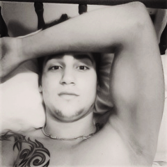 Quero te dar todas as provas de amor possíveis! (@ittalofer)  ♥ Thato ♥ Vida ♥ Saudade ♥ 1 FC de Fortaleza ♥