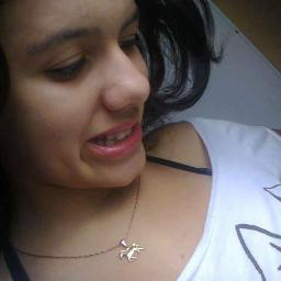 Sou xucra lá da fronteira , não conheço corda ou maneia , pois sou cria do Alegrete, e me criei na coxilha vermelha !