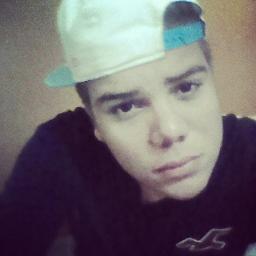 Sagitariano, 16 anos :))