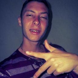 _ Meu sorriso e minha maior arma (; #Mae ? sen palavras , a snra e uma rainha ♫ .:: Deus & Familia s2