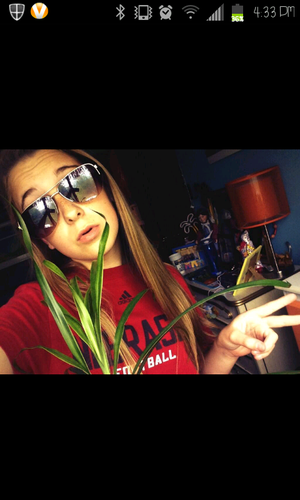 Its Hayley I love candy sooooo much!!! Nick Toppel is so cute!! 14.Single like a pringle. And.........peace out!