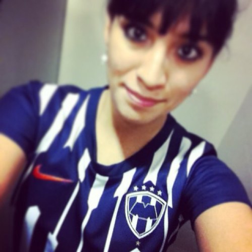 LTI ! Cinéfila, Bailar, Comer, Dormir .. Mi color: Azul & Blanco | Rayados ♥