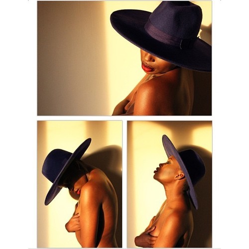 PeehLikeNoOther's profile picture. Ennuyante et Bruyante..
http://t.co/4TWwu5z68r