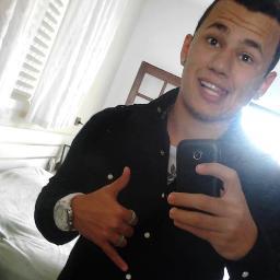 Viva a vida como se fosse o ultimo dia *-*
