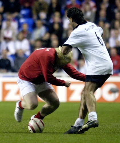 OffsideHeadline's profile picture. Football Headlines From The Wrong Side Of The Line