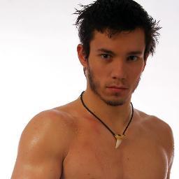 21 anos,sair,futebol,nataçao,amigos,veterinária