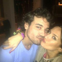 fanatica de #paula chaves y  #peter alfonso
esquina-corrientes