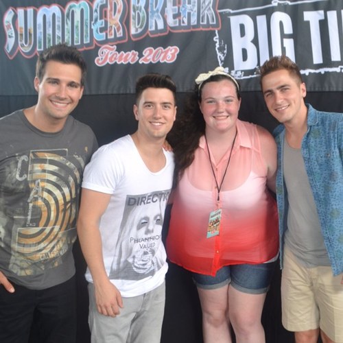 Met BTR 7.10.13 & 8.19.12 ❤Kendall told me personally I was beautiful!❤Logan called me blue eyes! Get to know me now so you can say you knew me when(;