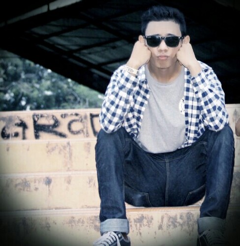 attacking the world!! | @KAMIDNE | The Gunners | 
Path: IDHO Ferdinand | Line: idhofb