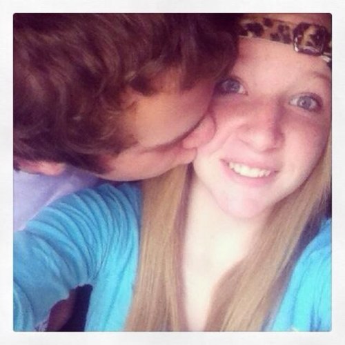 Heyyy, The name's Lexi! I'm 15 years old. I'm On #TeamTaken By The Best. I Love my mom & I Love Aaron Travis King! ♥