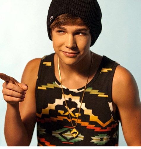 TiosBuenosEsp's profile picture. Las fotos de los tios mas buenos, ¡Están aquí! Ten orgamos viendo fotos. Si te consideras guapo, mandanos tu foto aquí: TienesBuenosEsp@gmail.com