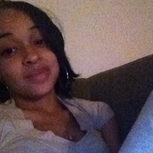 klnatural30's profile picture. 20 years old, Mommy to my 2 yr old Romelo❤, taken by my other half Denzell, a hard workin woman:) follow me & I'll follow back