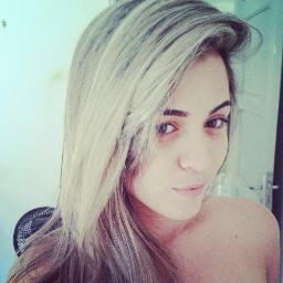 Quem se descreve, se limita! 

http://t.co/dHSTvFzO