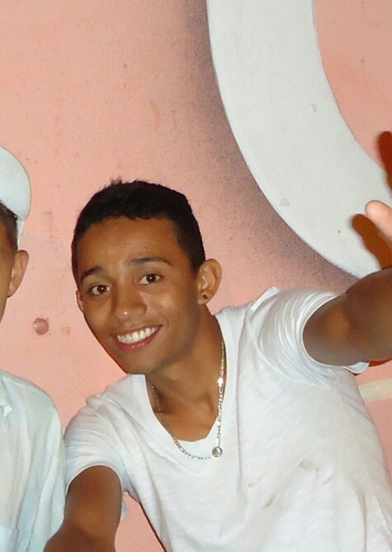 TRICOLOR .