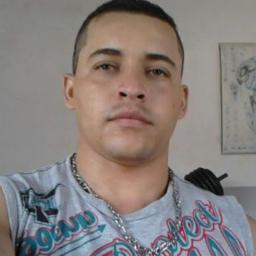 *Passei a ver a vida com outros olhos e mergulhei na felicidade*