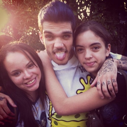 Fã Clube criado no dia: 15:07:13 Donas: Laura,Nathi,Sharleny não oficilizado. / Você me fez amar me ensinou a ser feliz. / ADRIEL NOTA A GENTE. conta de fã