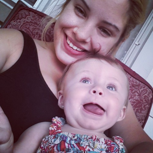 ginajoniec's profile picture. ✌