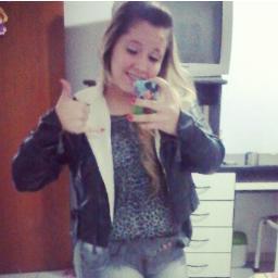 Eu vivo do meu jeito, ninguém nasceu perfeito.. ✌
http://t.co/eqfju4EodE