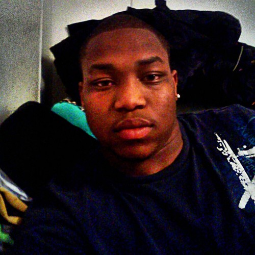 #KobeFan#MoneyTeam #TeamSingle #TeamFollowBack #TeamStayHigh #TeamLightSkin#TeamSteelers #TeamLakers