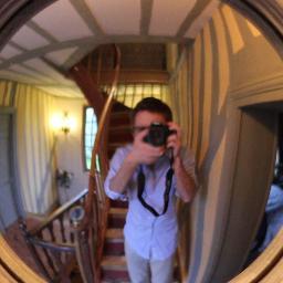 #vin, #gastronomie, #golf, et autres choses diverses / alumnus @ENS_ULM