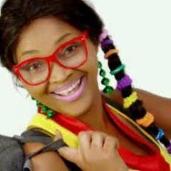She is a talented actress,a fashionista, a humble mother.. Easy to relate with and a goal- getter!! Follow @mercyaigbe01, We love Mercy Aigbe!