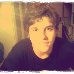 FANS: #-★♥  @justinbieber - @ladygaga  ♥★ #SPAIN

2persons in this Twitter (; Girl-and-Boy -- Carla and Francesc