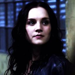 I’ve figured one thing out about this world – just one, pretty much.You find a cause, and you serve it. @DistortedWings is my cause, my /only/ cause. SPN|RP|MC