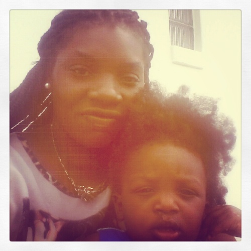PRETTI BLACK BRIT THAT BITCH YOU WANT FORGET..RUDE LIL BIH FUCK UR MAMMY HOW I FEEL HA!!!MONEY ON MY MIND @King_Mac_Meezy THATS MY NIGGA THO