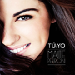 Team Maite en Polonia de la actriz y cantante mexicana @MaiteOficial. ♥