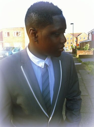 Old twitter is @BiggieSmallsJNR. #TeamFollowBack. Repping #TeamZim. Supporting #TeamChelsea. Believing #TeamChrist