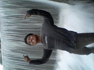 Not easy living...Yang follow mention yAa....,buat yg baik hati dan tidak sombong klo aq follow di follback ya :D