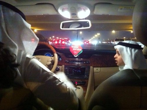 إن العقل كالحقل وكل فكرة نفكر فيها لفترة طويلة هي بمثابة عملية ري , ولن نحصد سوى ما نزرع من أفكار سلبية أو إيجابية.