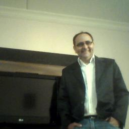 Comece fazendo o que é necessário, depois o que é possível, e de repente você estará fazendo o impossível.
São Francisco de Assis