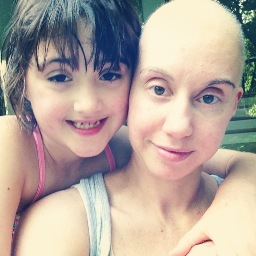 I'm a mom, wife, blogger, fighting cancer with humor.