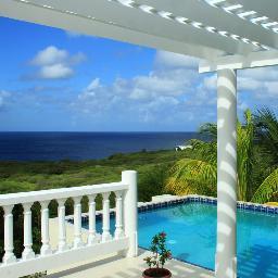 Bij 'Wonen op Curacao' vindt u een ruim aanbod huizen, vakantiewoningen, villa's, appartementen en studio's op het idyllische Curacao