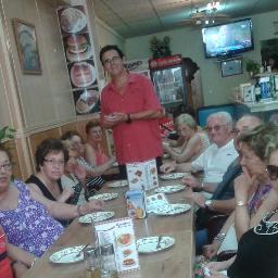 Desde 1987 cocinando con alegría y simpatía. Especialidad en paellitas, marisco, pescado frito y platos combinados, etc.