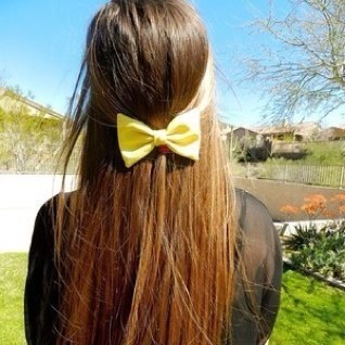 Just a girl who's crazy for Jesus • following Him with all my heart • John 8:12 • praying for all my followers! • (anon) account started 7/14/13