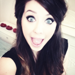 I FOLLOW YOU WITH THIS ACCOUNT BC IM GENEROUS. GO FOLLOW BACK ON @horanifly PLEASE ! :)
