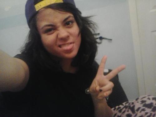Follow me... I follow back and got any new bamds or bands yu want me to check out just tweet me and ill check 'em out