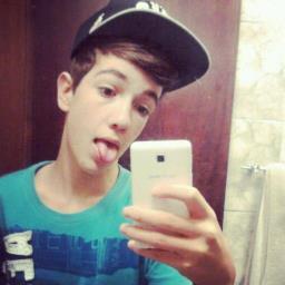 Dorittos,Chocolate,skate,meninas lindas educadas, 16 anninhos,nutella,brigadeirin :3  DEUS♥♥