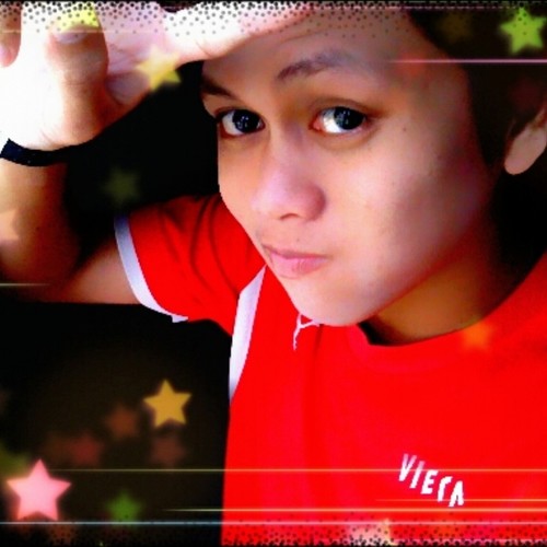 u cnt call me ariey,twenty two,from johorean,hee ..O(∩_∩)O.⇨.follow me..i'll follow u back..♡♥☆★.:) slmt brpuase budax2..ngee..:D