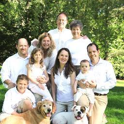 Marriedhttps://si0.twimg.com/profile_images/1250678192/scholl_cover.jpg40yrs,2children4grnkids-workingon5volumeautobio