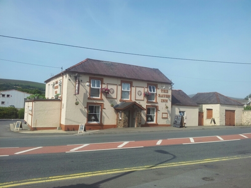 The Raven Inn Garnant over 200 years old & still serving the local community & surrounding area with good food, good beers & a warm welcome from near or far.