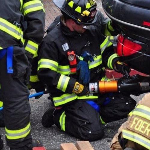 fan red sox & pats fan and lover of mma and ufc bloger and fireman