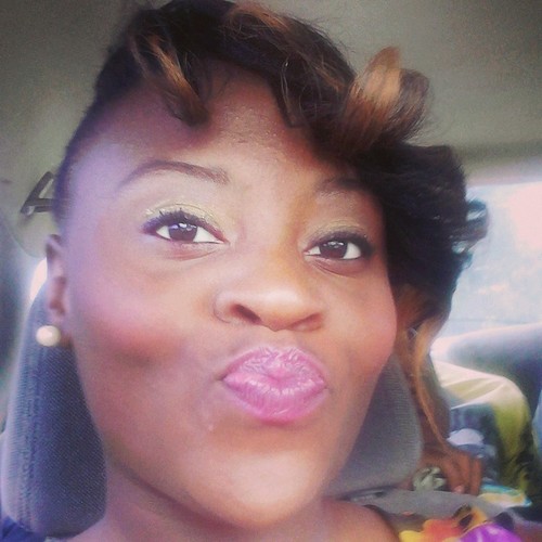 :::LoVEE Mii,& Follow Mii & ill Follow bck! ;))