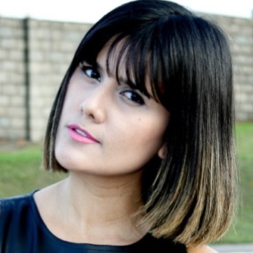 Esp. em Adm. Estratégica e Empreendedorismo;Membro da Mesa Diretora da ABIME-Associação Brasileira de Imprensa de Mídia Eletrônica;Colunista de Moda e Blogueira