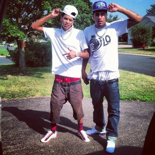 IG	; Real_CashFloCeo